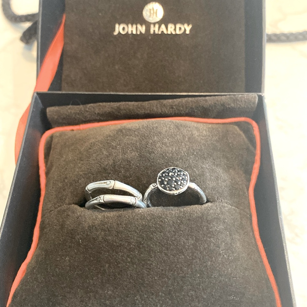 John Hardy Bamboo/black sapphire stacking ring